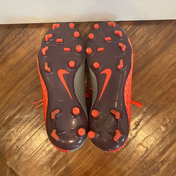 Orange and Grey Nike Outdoor Soccer Shoes - Picture 4 of 5